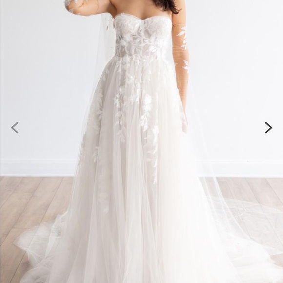 Wtoo Strapless Corset Tulle Wedding Dress - Picture 4 of 8